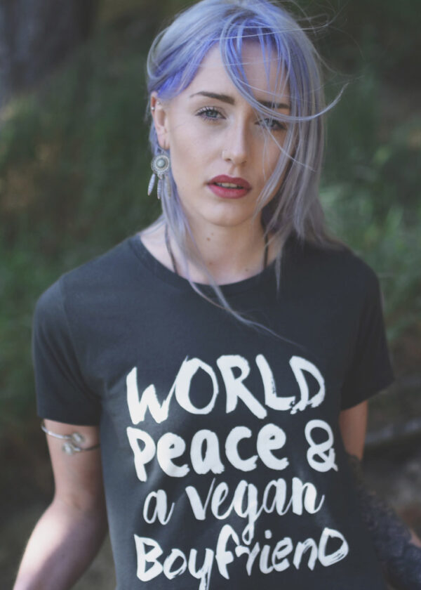 VEGAN BOYFRIEND | CROPPED T-SHIRT