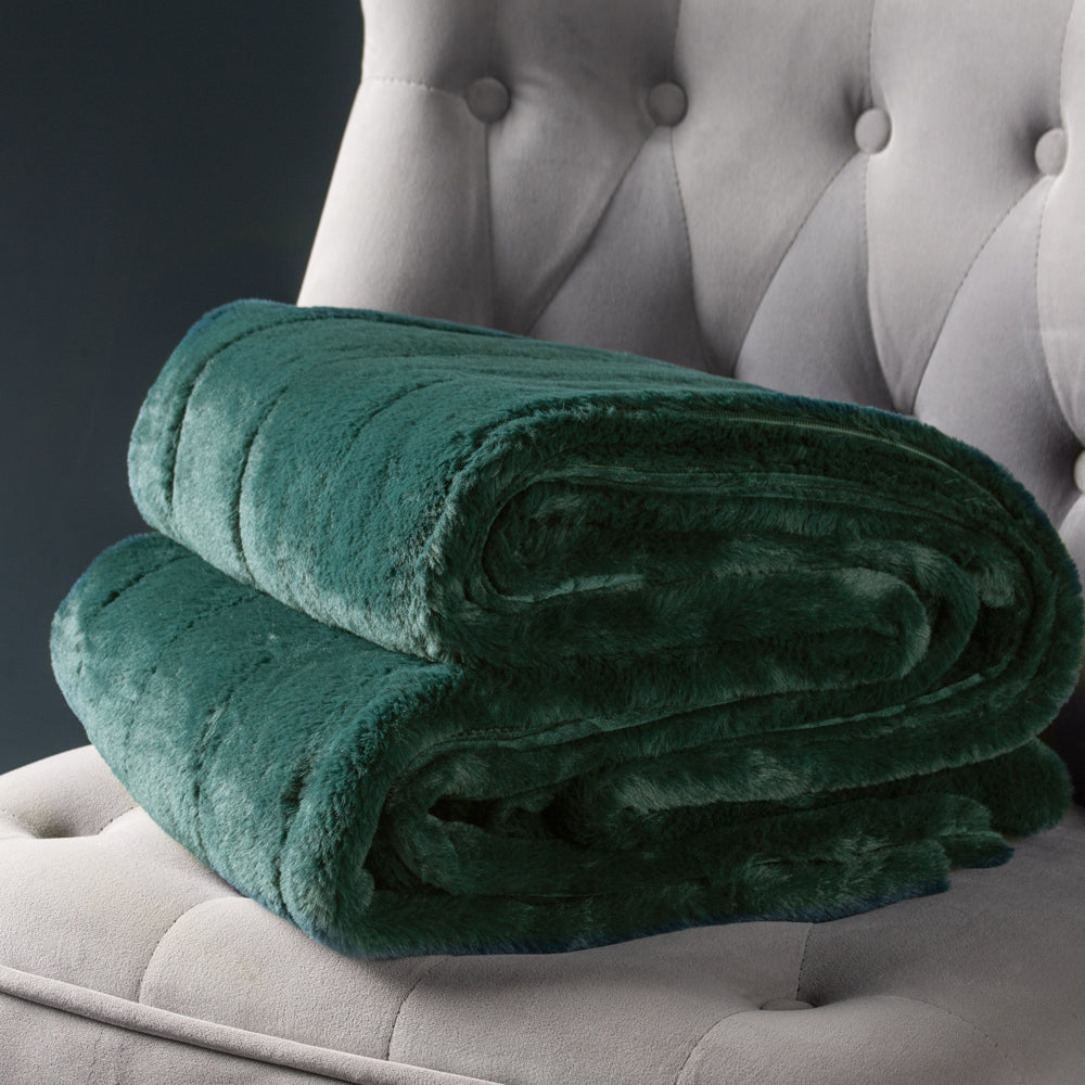 Chester Faux Fur Emerald Throw