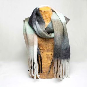 Grey Thick Tasseled Check Scarf
